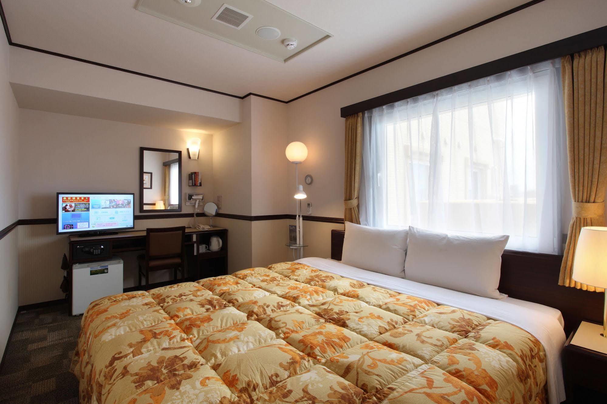Toyoko Inn Shonan Hiratsuka Eki Kita Guchi No 2 Esterno foto